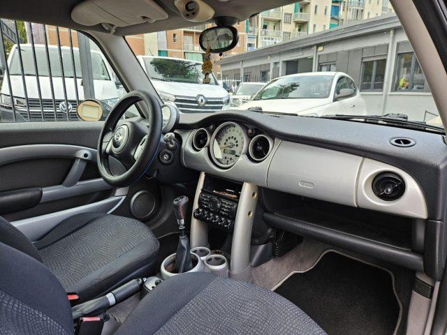 MINI Cooper 1.6 16V