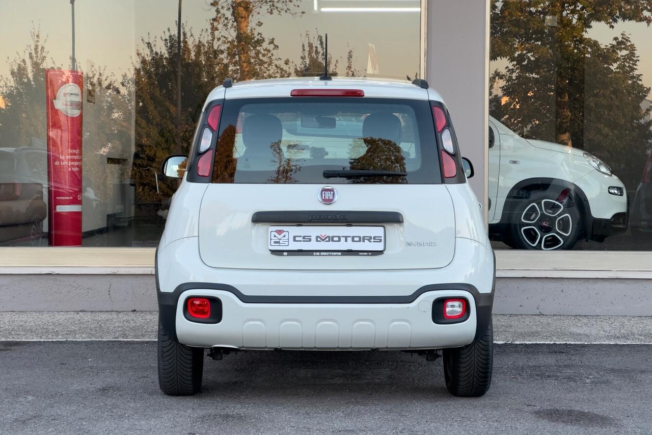 Fiat Panda CROSS 1.0 Hybrid