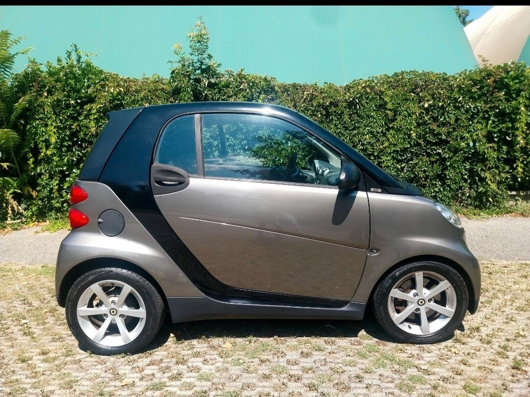 Smart ForTwo 1000 52 kW coupé passion
