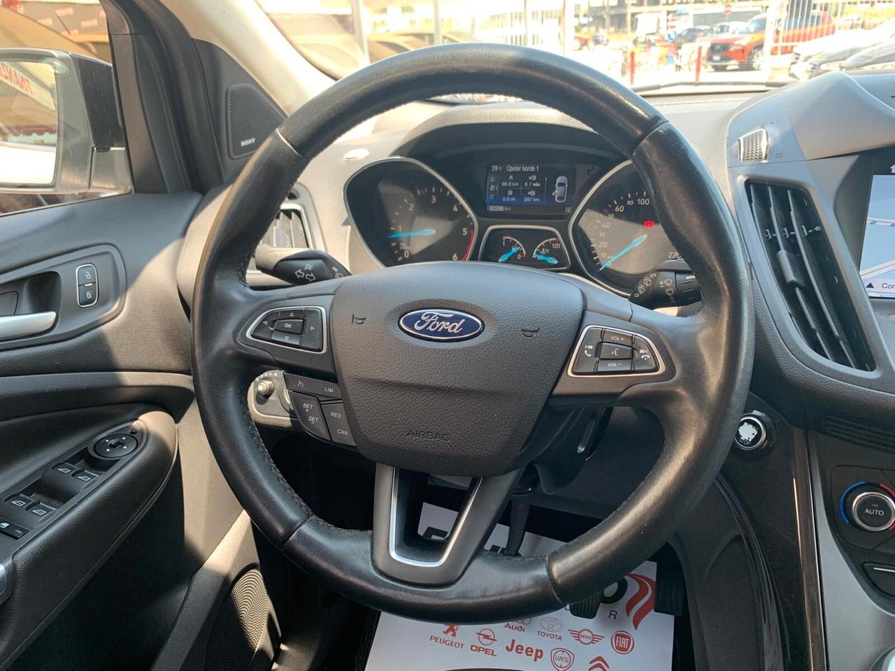 Ford Kuga 2.0 TDCI 150 CV S&S 4WD Titanium