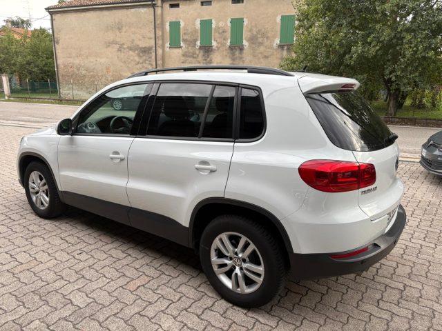 VOLKSWAGEN Tiguan 2.0 TDI 110CV Business Sport & Style OK NEOPATENTA