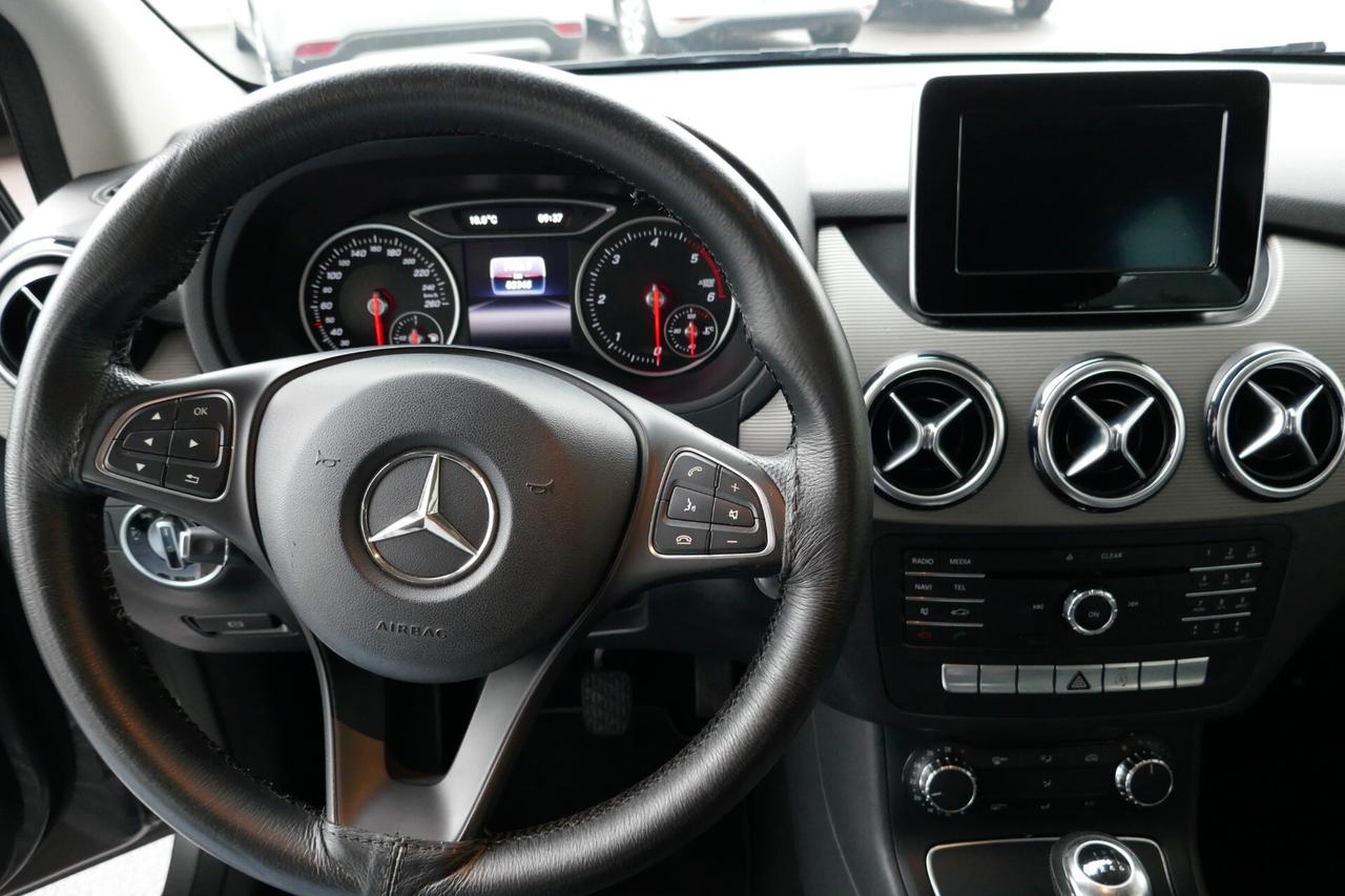 MERCEDES-BENZ B 180 d PREMIUM KM 82.000