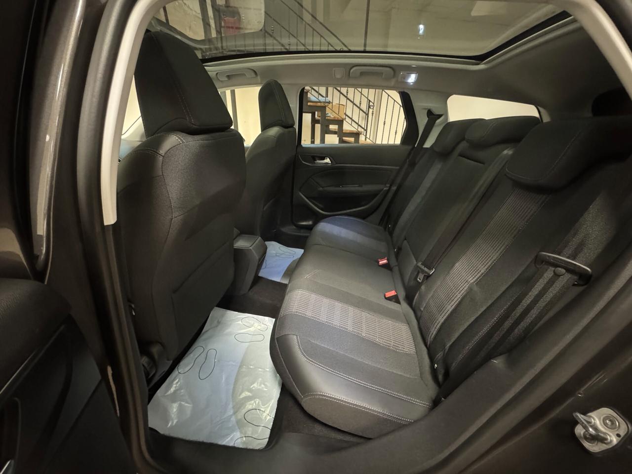 Peugeot 308 BlueHDi 130 S&S SW Allure