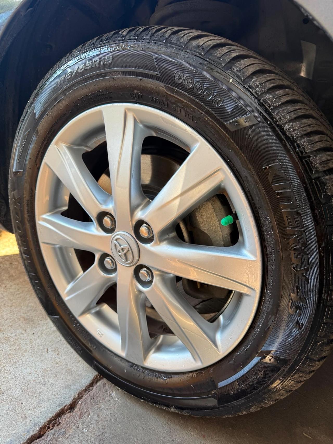 Toyota Yaris 1.5 Hybrid 5 porte Lounge