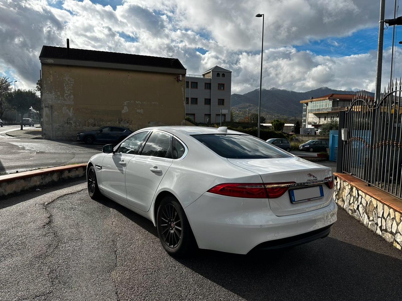 Jaguar XF 2.0 D E-Performance Prestige