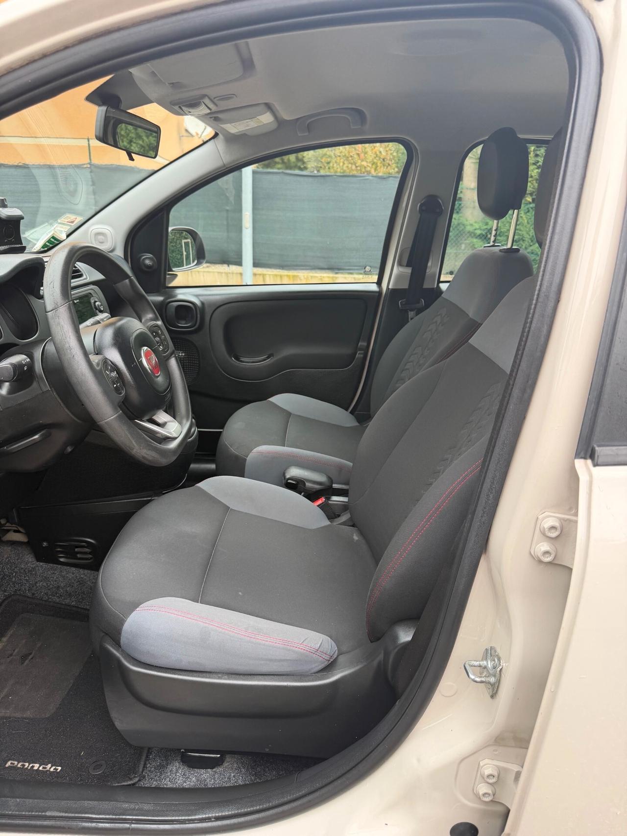 Fiat Panda 1.2 - NEOATENTATI - 12 MESI DI GARANZIA -