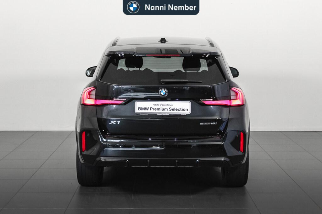 BMW X1 18 i Msport sDrive DCT