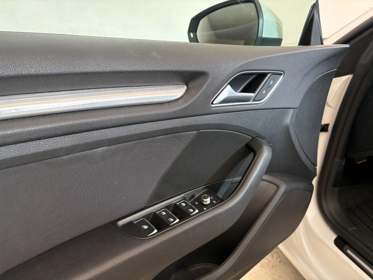 Audi A3 Cabrio 2.0 tdi Business 150cv s-tronic 7m