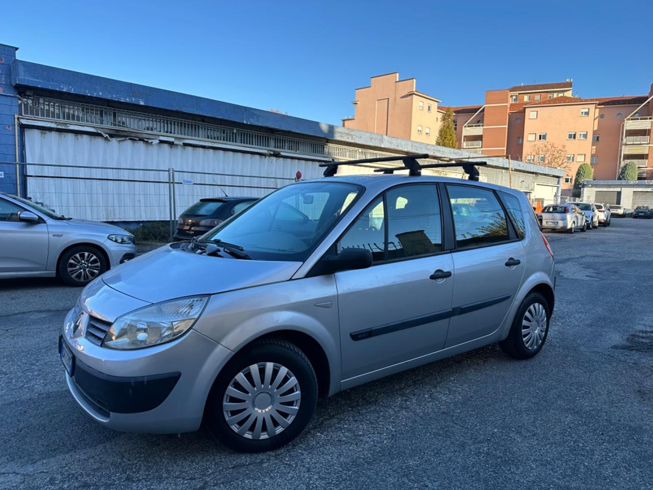 Renault Scenic Scénic 1.5 dCi/82CV pochi km