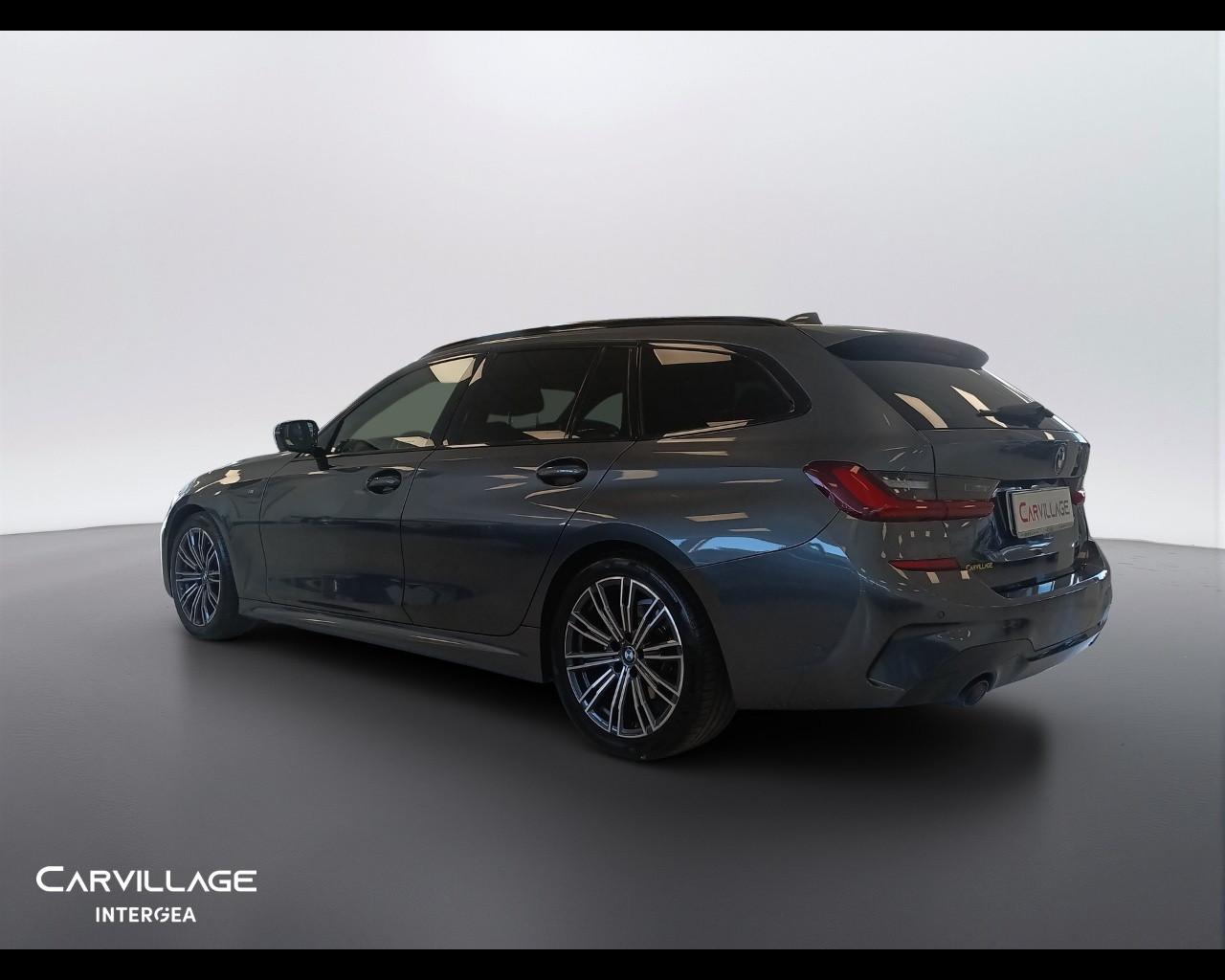 BMW 318d Touring mhev 48V Msport auto