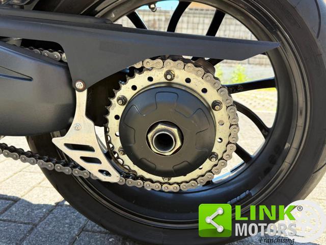 TRIUMPH Speed Triple 1050 Originale
