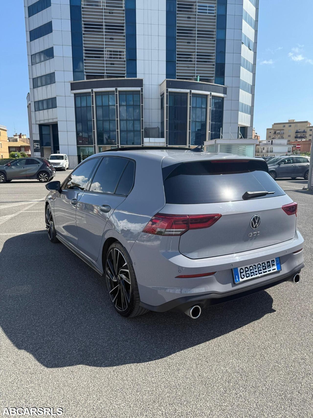 VOLKSWAGEN - Golf VIII - GTI Perf. 2.0 245CV TSI D