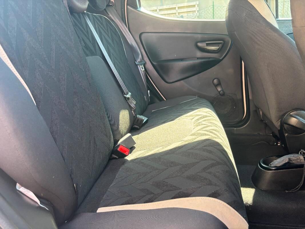 Lancia Ypsilon 1.2 Gold ecochic Gpl 69cv my16