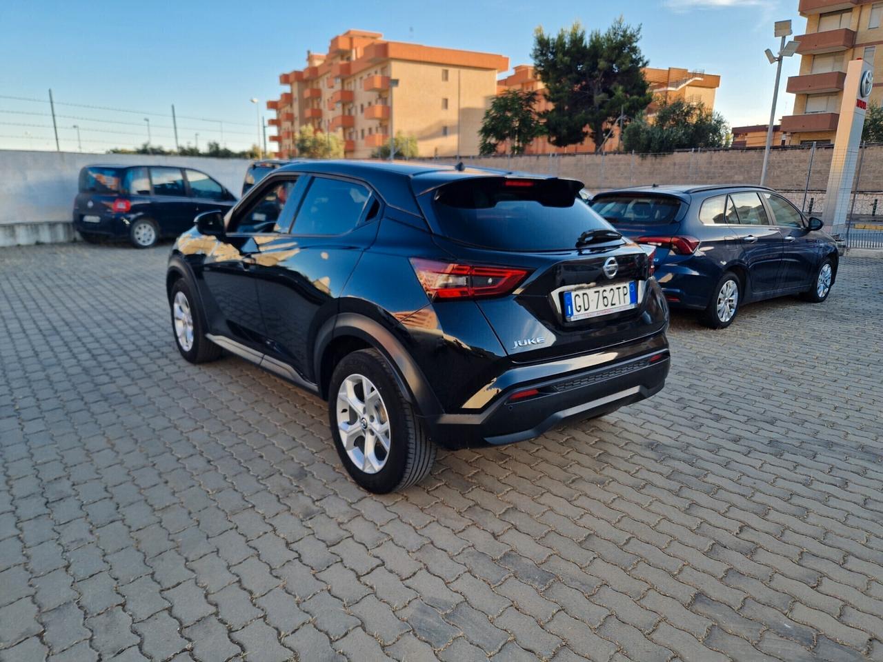 Nissan Juke 1.0 DIG-T 117 CV Business