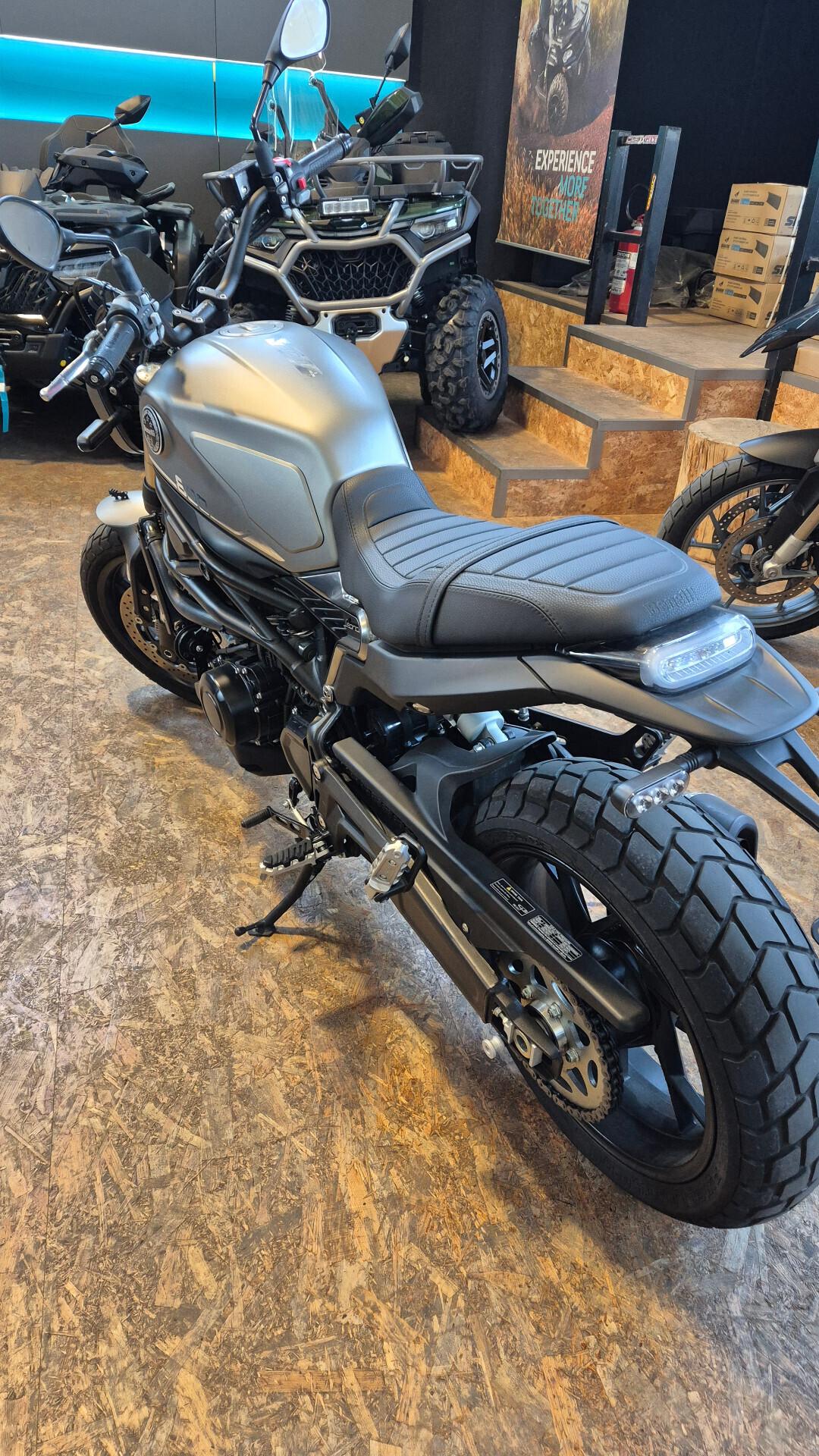 Benelli Leoncino 800 - 3200Km - GUARDA - AFFARE
