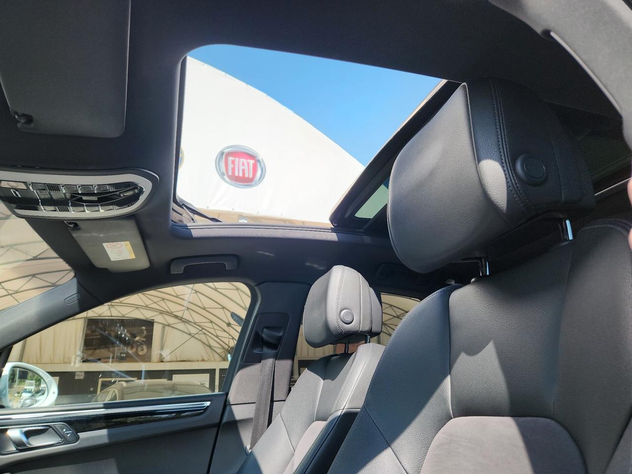 Porsche Macan 3.0 DIESEL STRAFULL