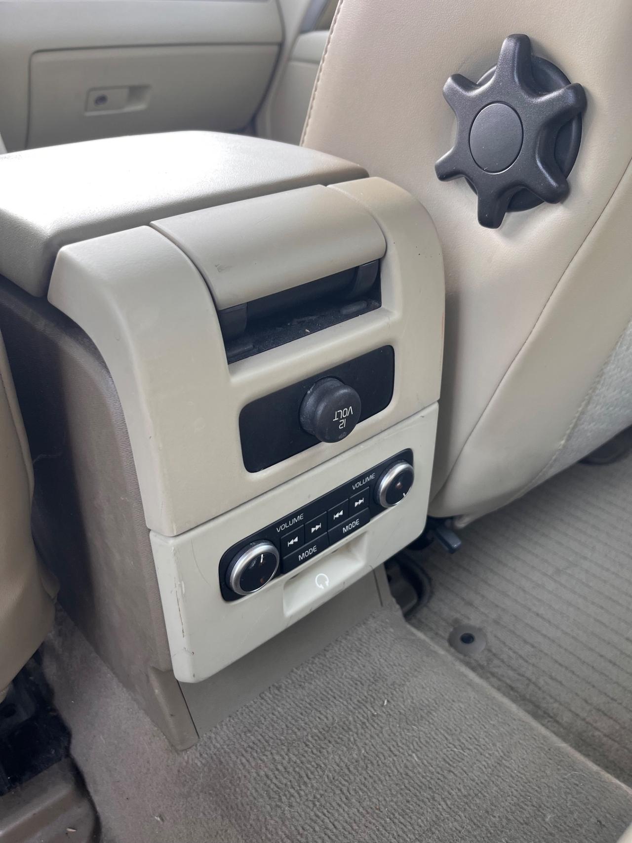 Volvo V70/XC70 V70 2.4 D5 20V (185CV) cat Class