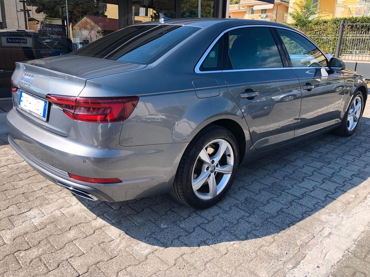 Audi A4 2.0 TDI 120 CV S TRONIC POSSIBILITA' DI GARANZIA EUROPEA DELLA CONFORMGEST FINO A 60 MESI!!!
