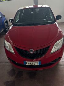 Lancia Ypsilon 1.2 69 CV 5 porte S&S Gold