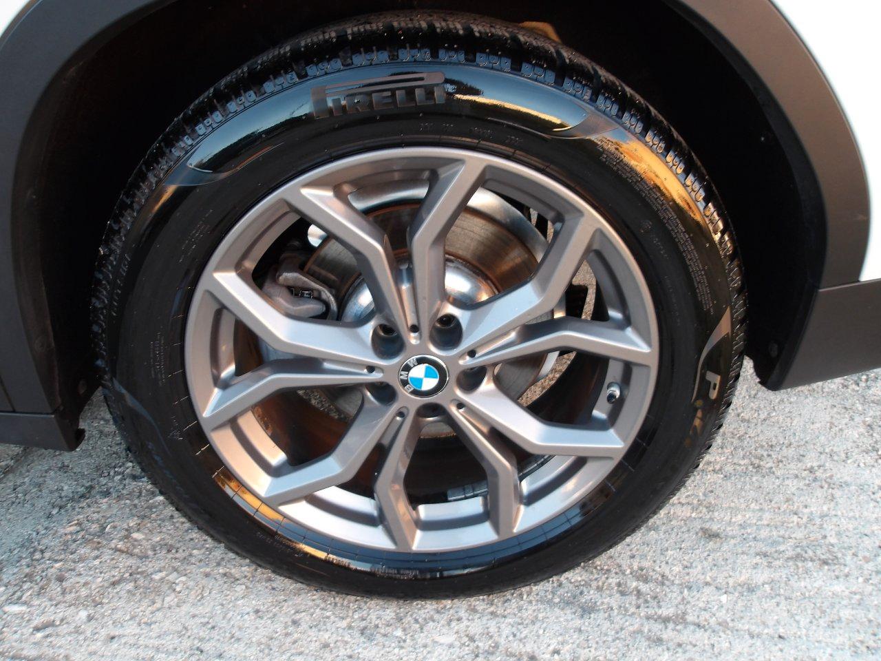BMW X3 xdrive20d mhev 48V xLine auto