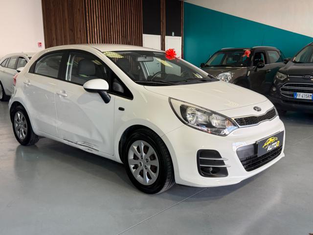 KIA Rio 1.1 CRDi 5p.OK NEOPATENTATI