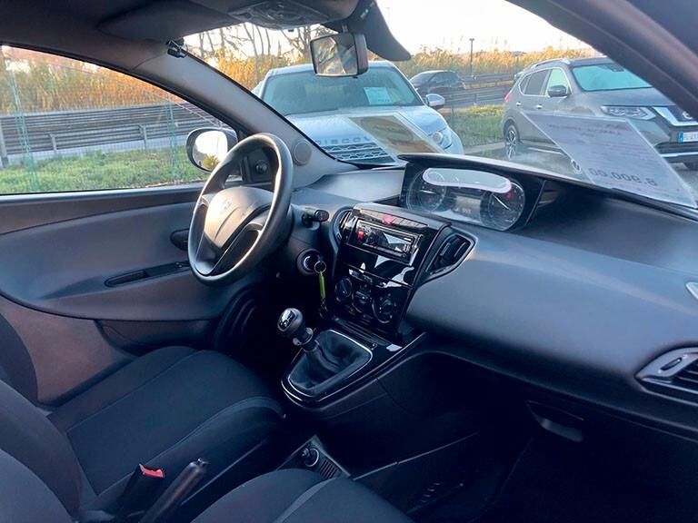 Lancia Ypsilon 1.2 69 CV 5 porte GPL Ecochic Silver