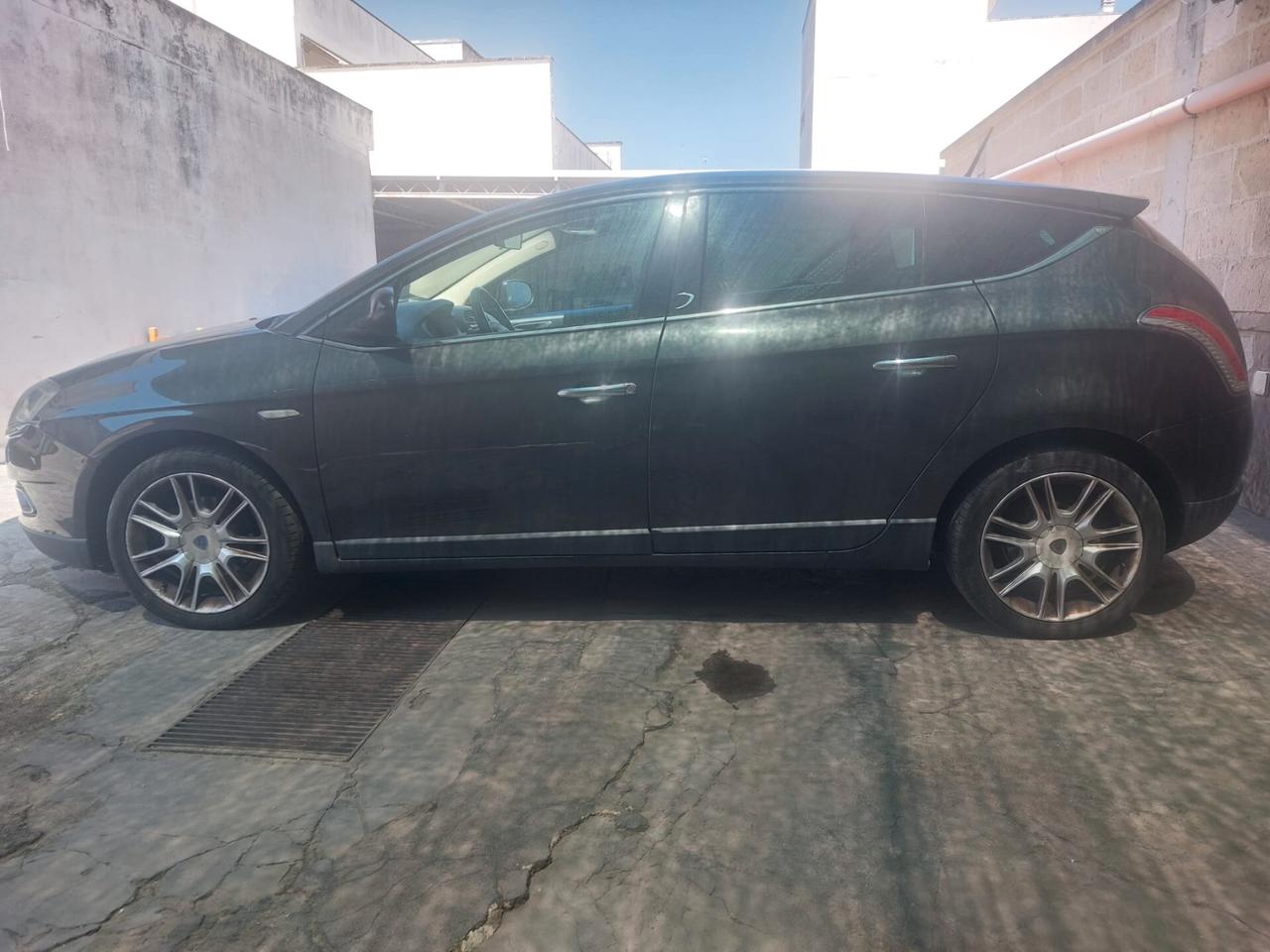Lancia Delta 1.6 MJT 120cv