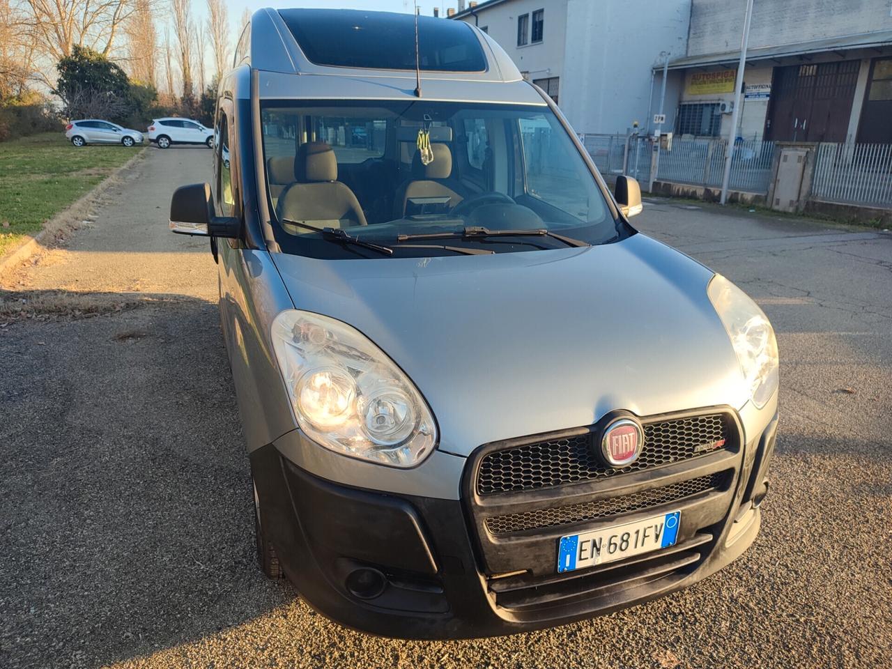 FIAT DOBLO PER I DISABILI 1.6MJT POCHI KM AUTOMATICO