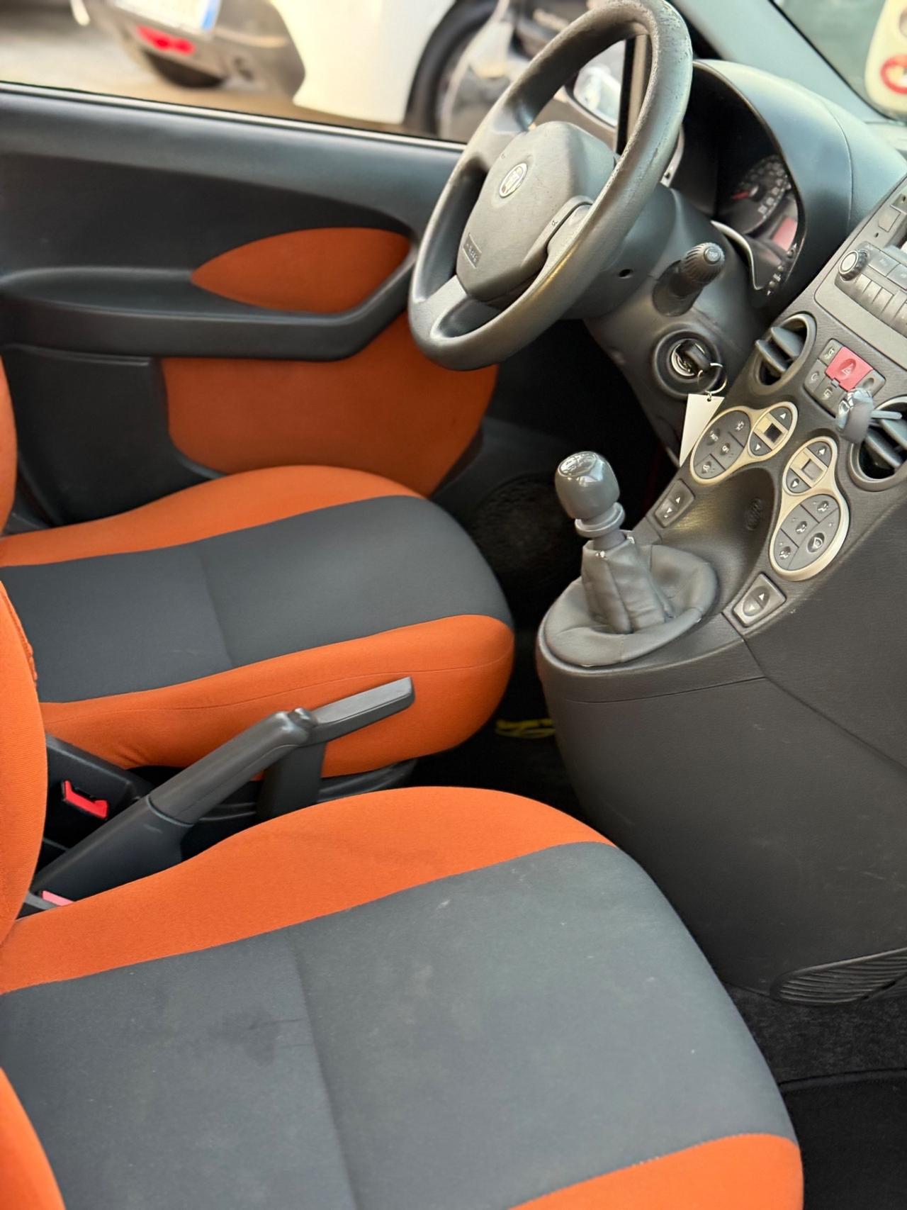 Fiat Panda 1.2 Emotion