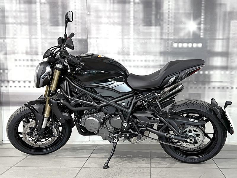 Benelli 752 S