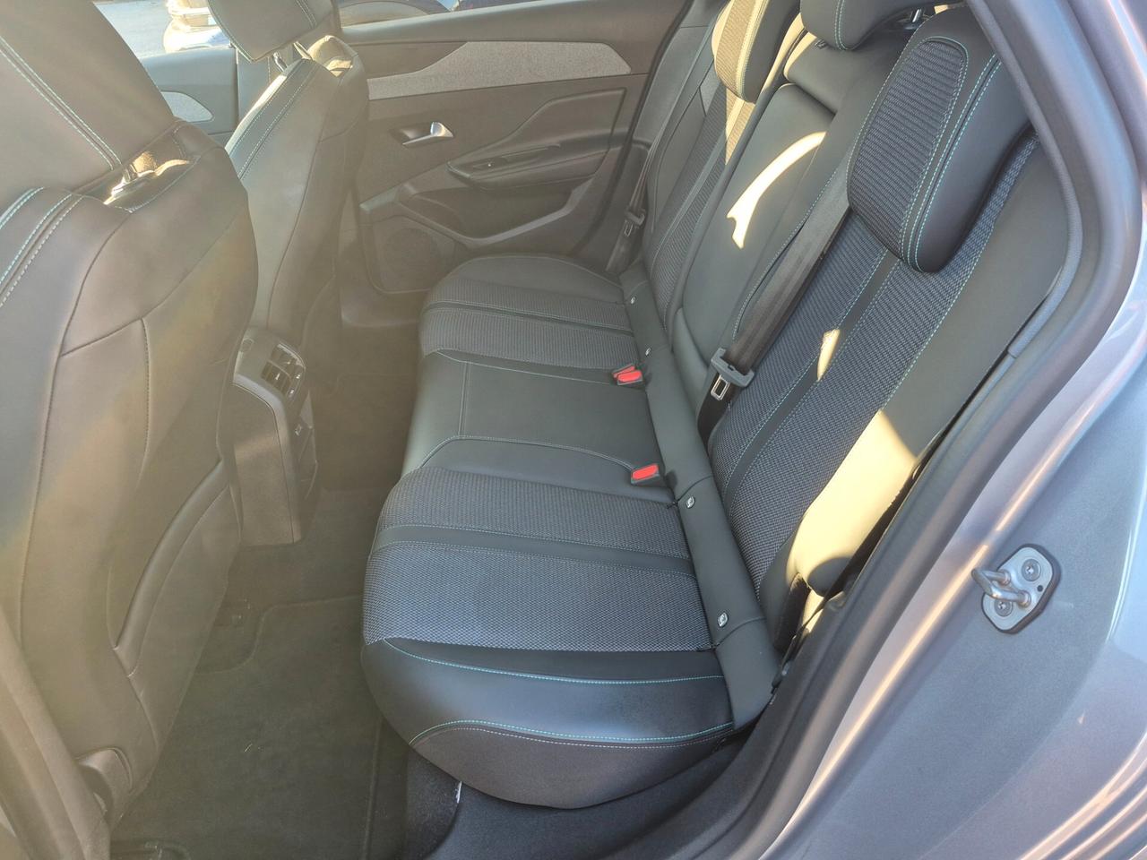 Peugeot 308 BlueHDi 130 S&S EAT8 SW Allure Pack