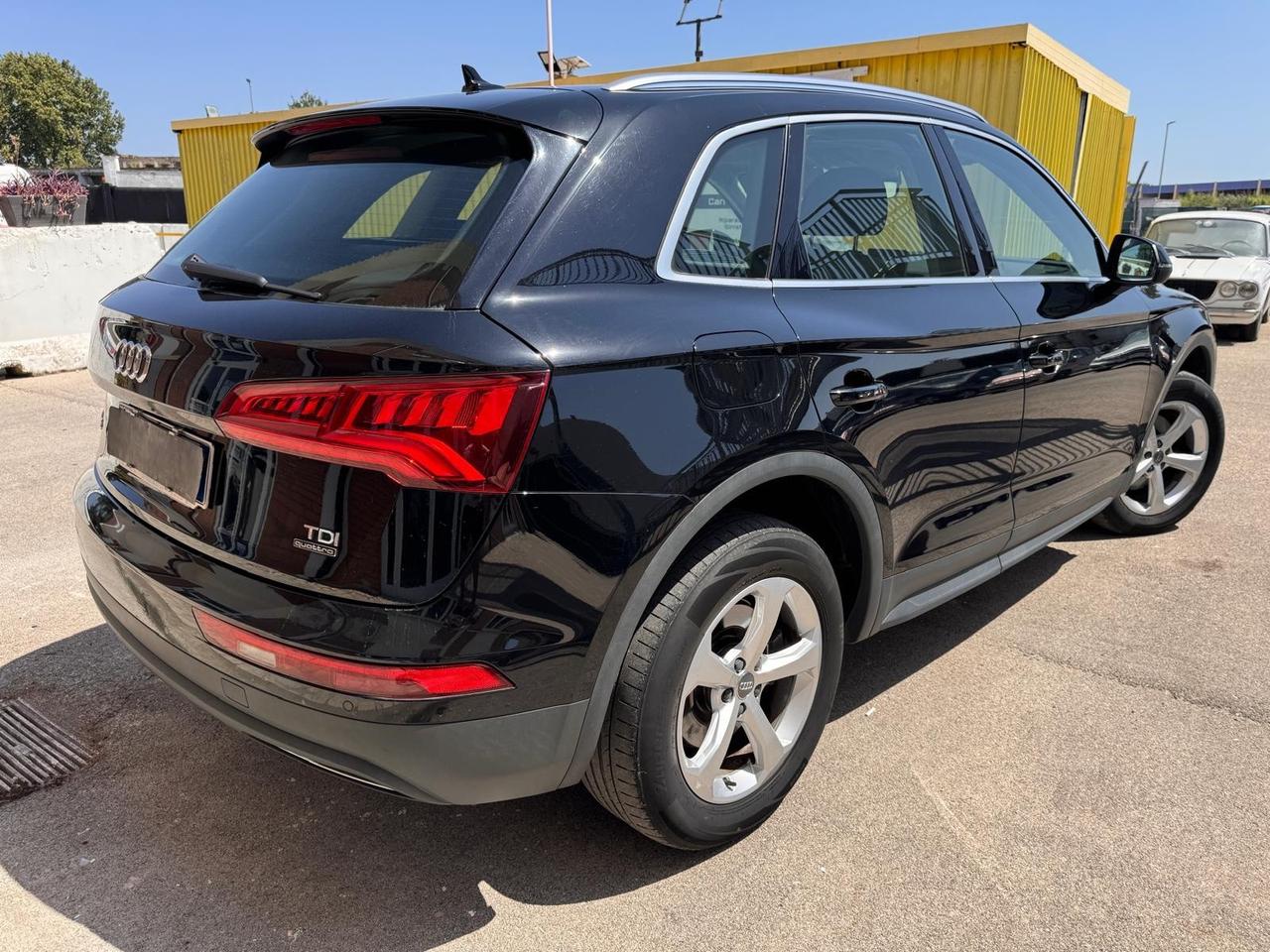 AUDI Q5 *2.0 TDI*190CV*SPORT*AUTOMATICO*4X4*NAVIGATORE*