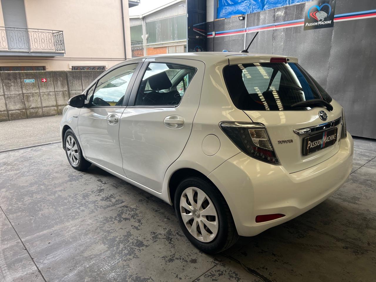Toyota Yaris 1.5 Hybrid 5 porte Lounge