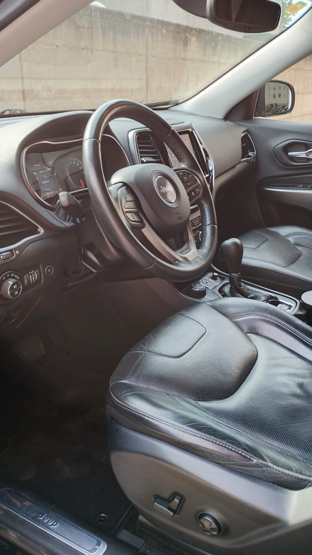 Jeep Cherokee 2.2 Mjt AWD Active Drive II Overland