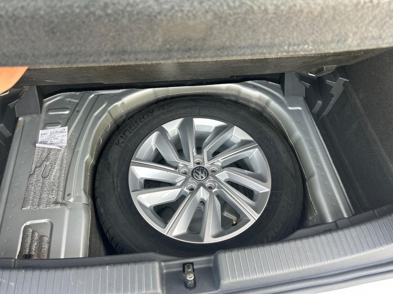 Volkswagen T-Cross 1.0 TSI Sport