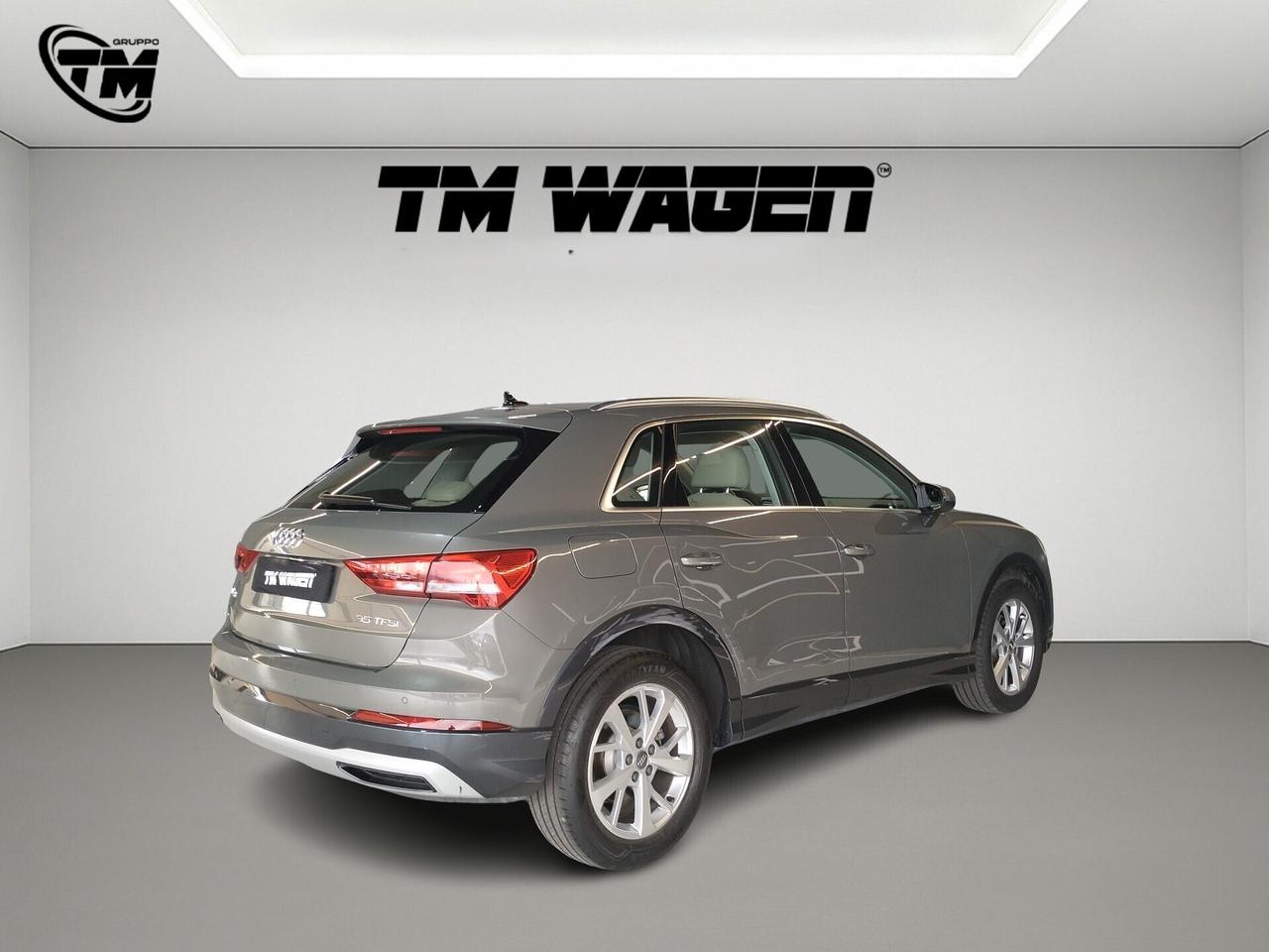Audi Q3 35 1.5 tfsi Business Advanced s-tronic