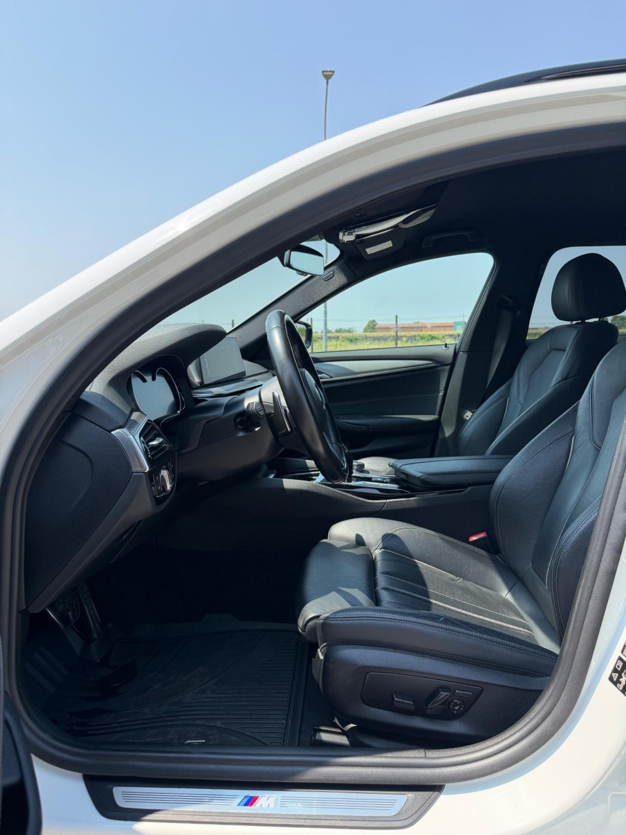Bmw 520 520d xDrive Touring Msport