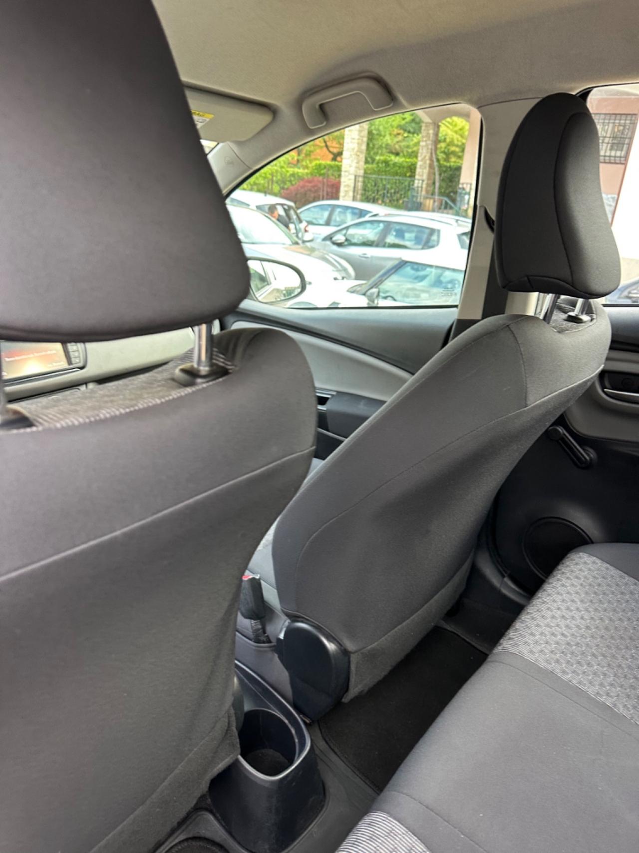 Toyota YARIS 1.0 5P ACTIVE KMCERT GARANZ UNICOPR