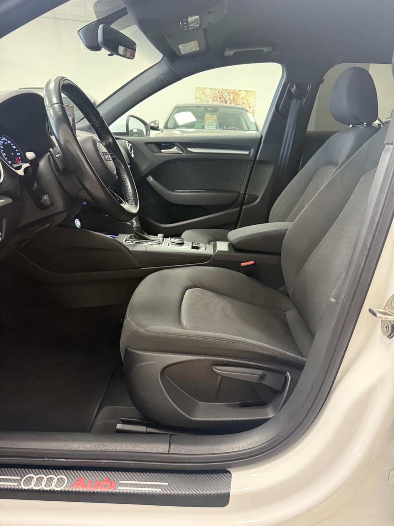 Audi A3 SPB 1.6 TDI S tronic Sport
