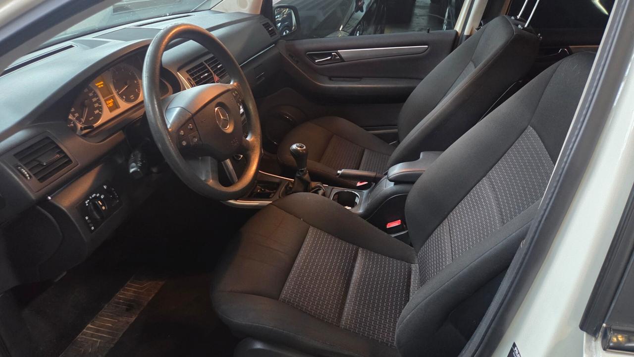 Mercedes-benz B 180 NGT BlueEFFICIENCY Executive unico proprietario
