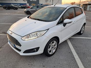 Ford Fiesta 1.4 5p. Bz.- GPL Titanium