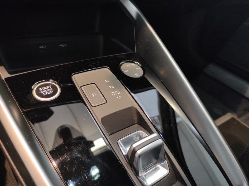 AUDI A3 4ª serie - A3 SPB 35 TFSI S tronic Business