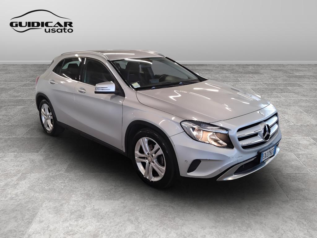 Mercedes-Benz GLA-X156 2014 - GLA 200 d (cdi) Sport