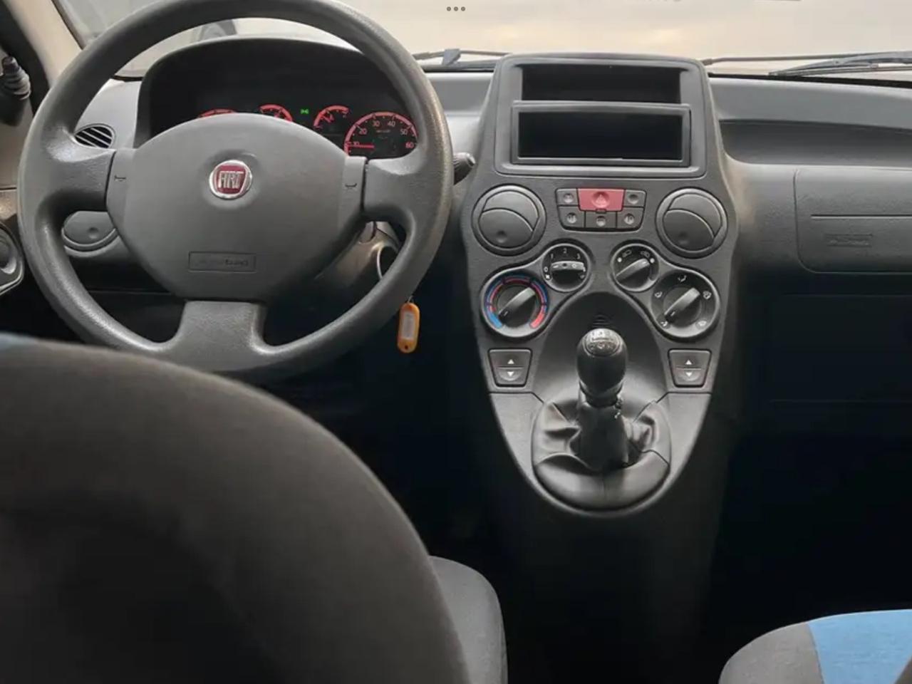Fiat Panda 1.2 Dynamic Natural Power Mamy Si Neopatentati