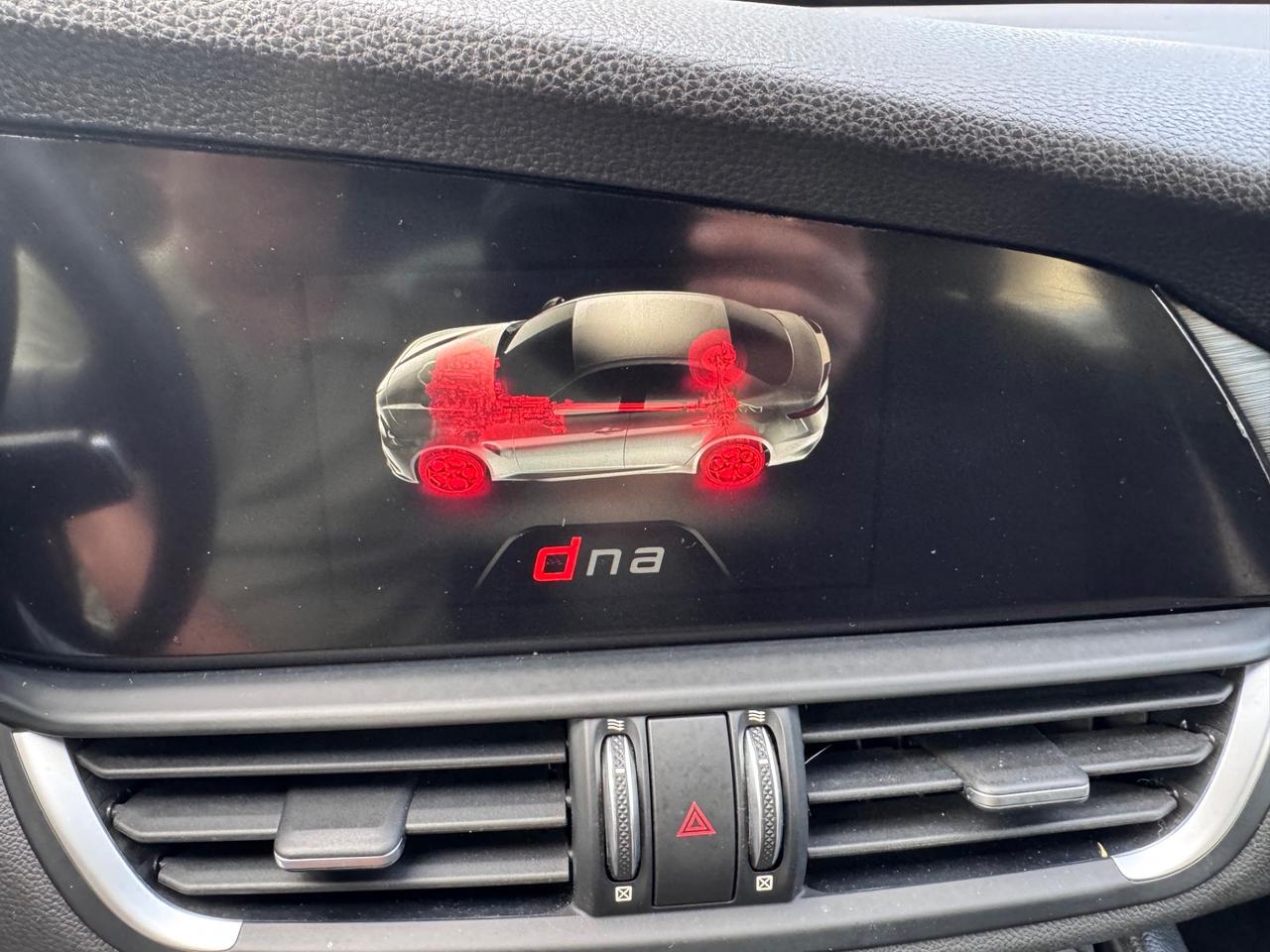 Alfa Romeo Giulia 2.2 TD Super GARANZIA 12 MESI