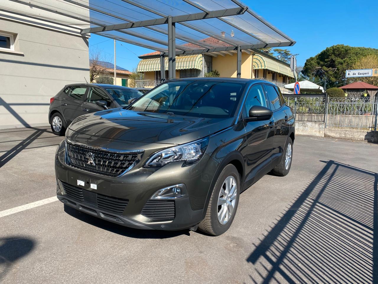 Peugeot 3008 BlueHDi 130 S&S Business