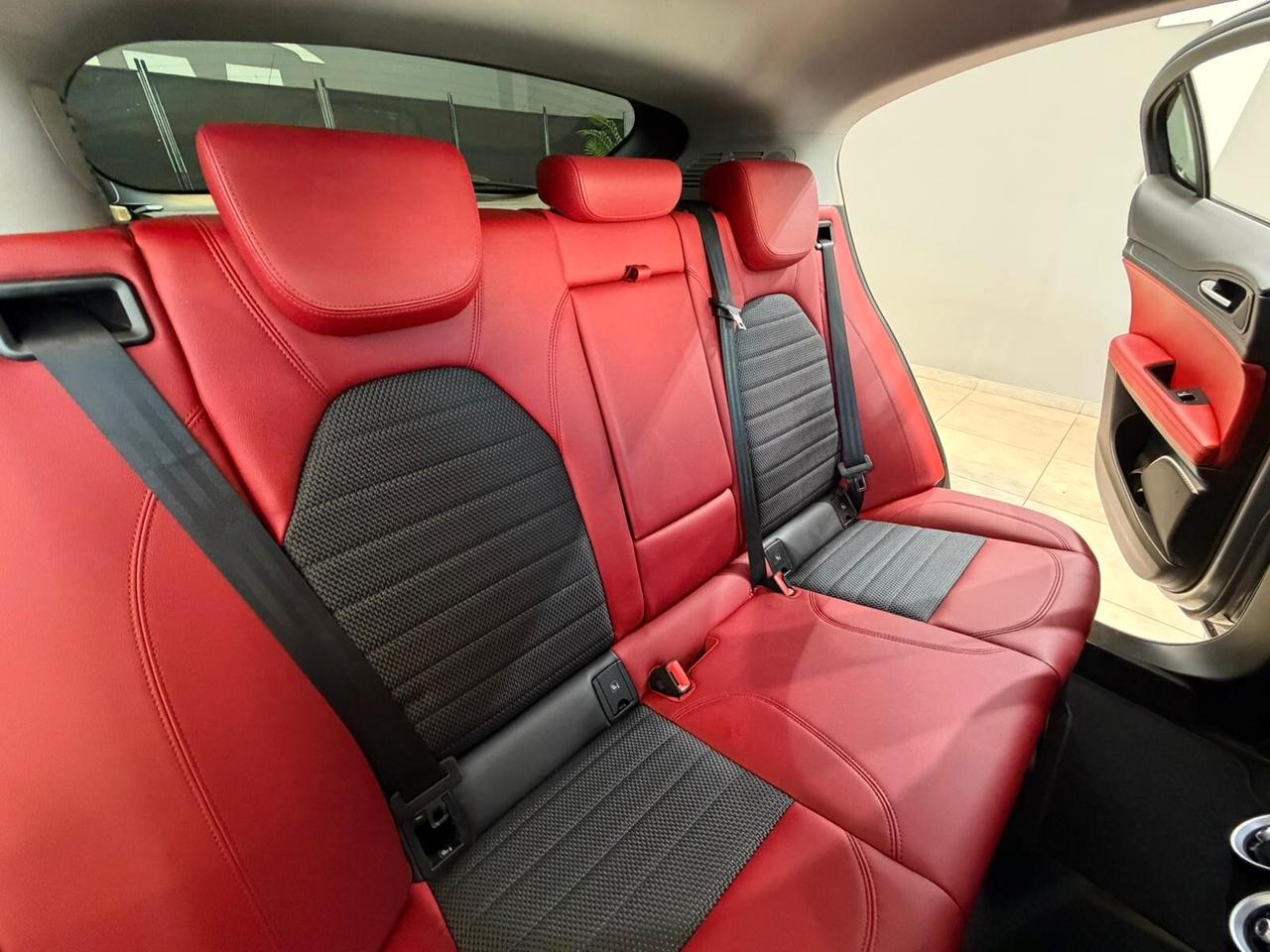 Alfa Romeo Stelvio 2.2 Turbodiesel 190 CV AT8 Q4 B-Tech