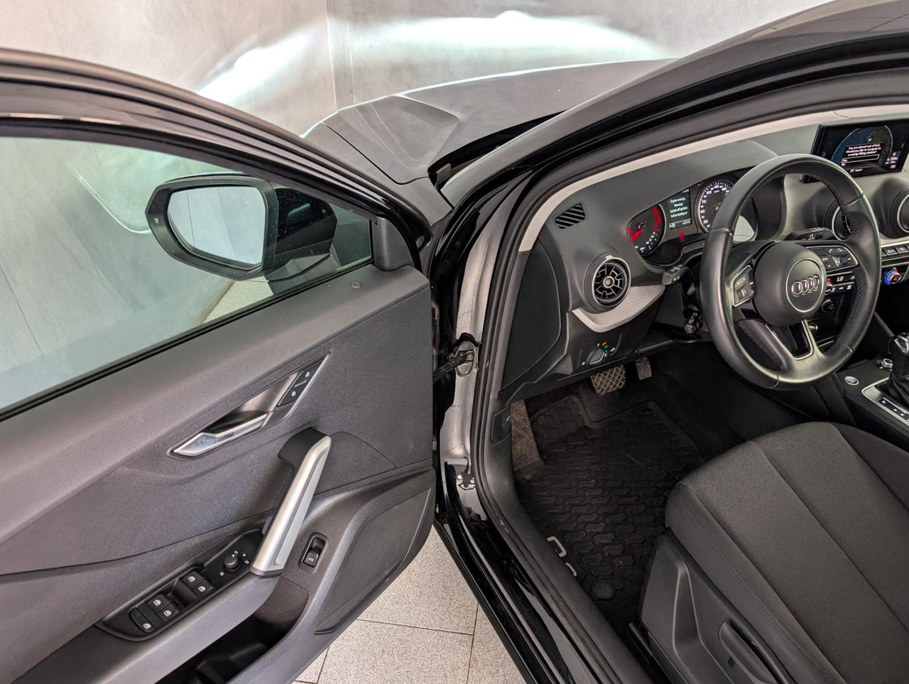 Audi q2 i 35 TFSI S-tronic