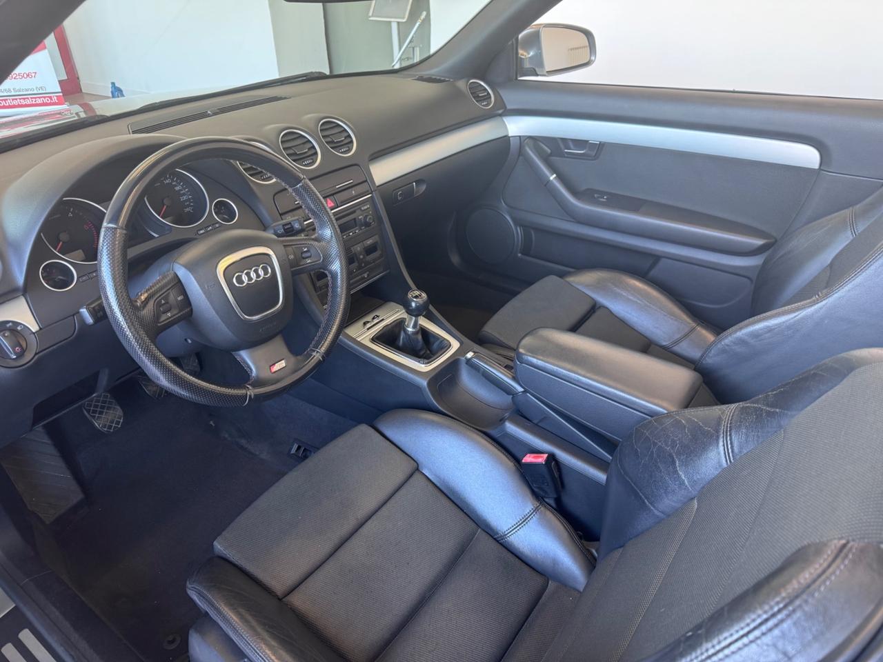 Audi A4 Cabriolet 2.0 TDI S-Line