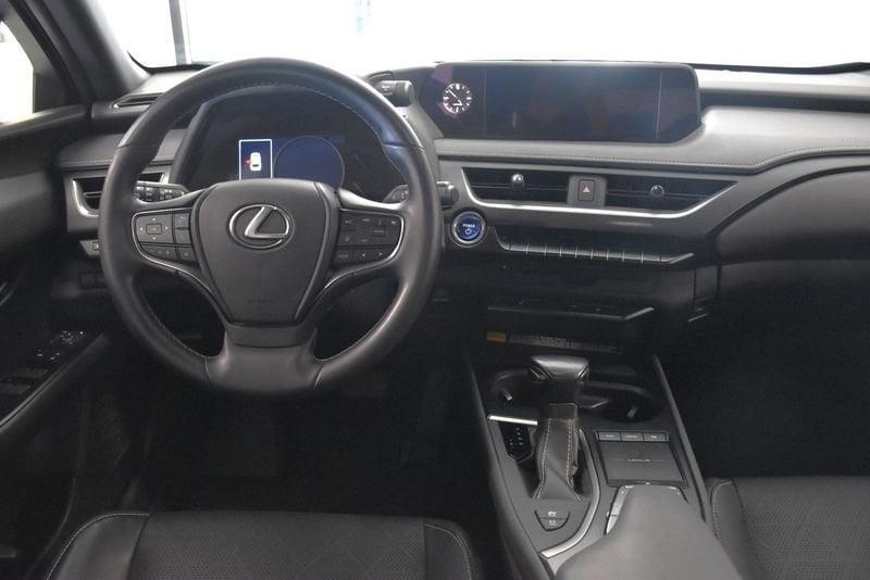 Lexus UX 2019 250h 2.0 Luxury 2wd cvt